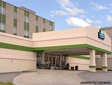 Elkins Inn And Suites エクステリア 写真